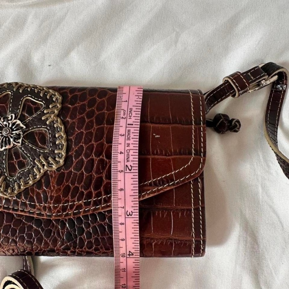 Brighton Vintage Boho‎ Western Leather Crossbody Mini Wallet Bag with Flower - Picture 8 of 8